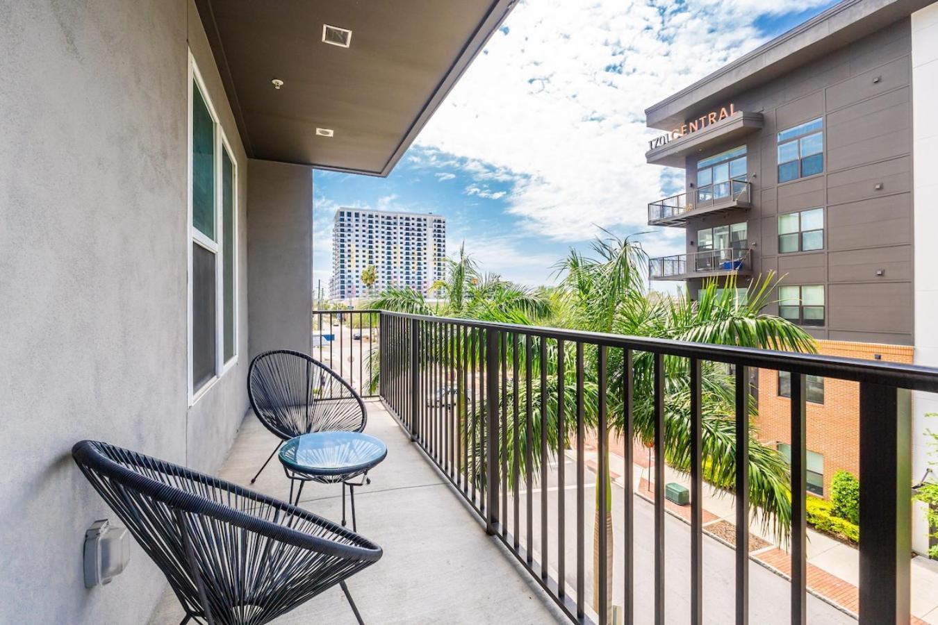 Apartmán Tropicana Field 2 Bed In Dwtwn With Free Parking St. Petersburg Exteriér fotografie